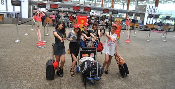 VietJet Air tăng thêm nhiệt cho mùa hè bằng loạt vé máy bay giá CỰC RẺ trên hành trình Tp Hồ Chí Minh - Kuala Lumpur 